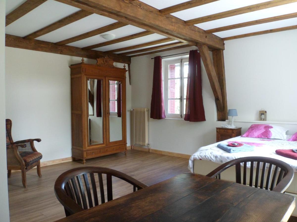 Le Pont Du Roy Bed and Breakfast Besse-et-Saint-Anastaise Buitenkant foto